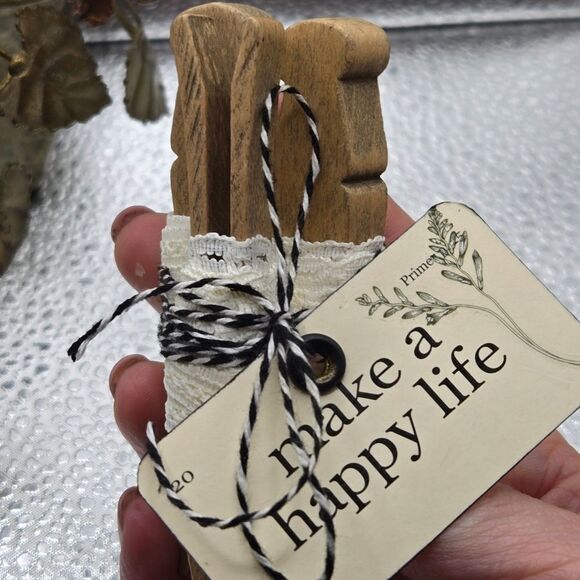 "5/$25" Set Of 3 Vintage Wood Lace Wrapped Clothespins W/Hangtag, Vignette Decor - Picture 3 of 6